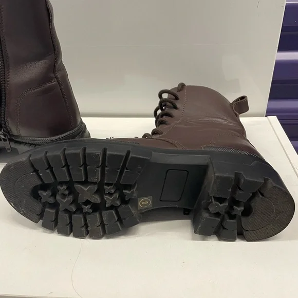 Steve Madden Brown Lace‑Up Combat Boots – Women’s Leather Boots - Picture 4 of 5